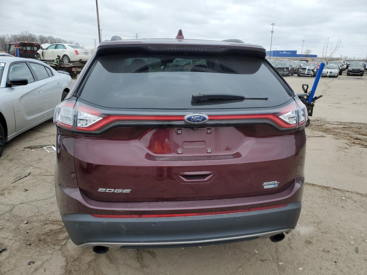 VIN 2FMPK4J98HBC30811 2017 FORD EDGE no.6