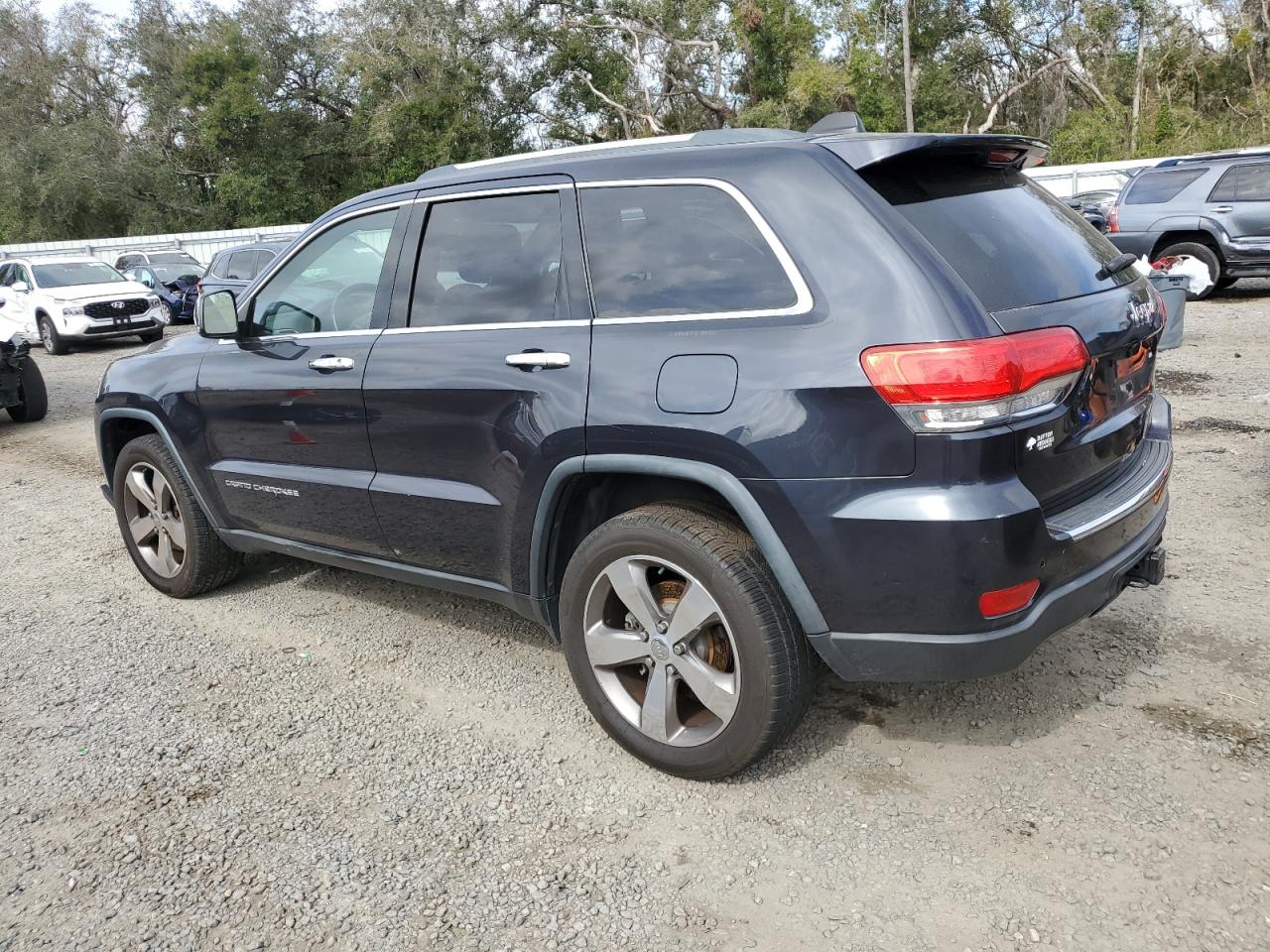 2015 Jeep Grand Cherokee - Image 2