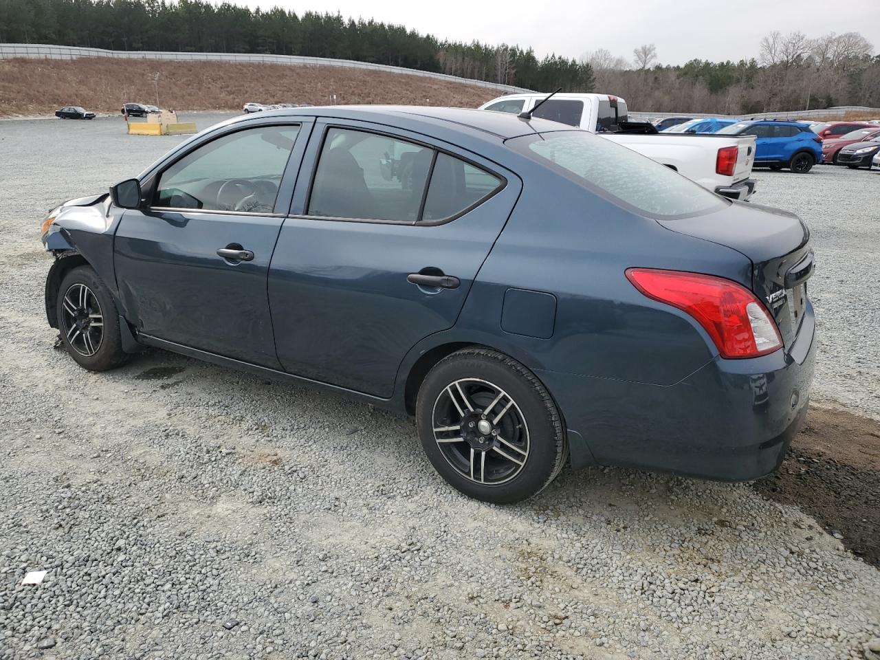 2016 Nissan Versa - Image 2