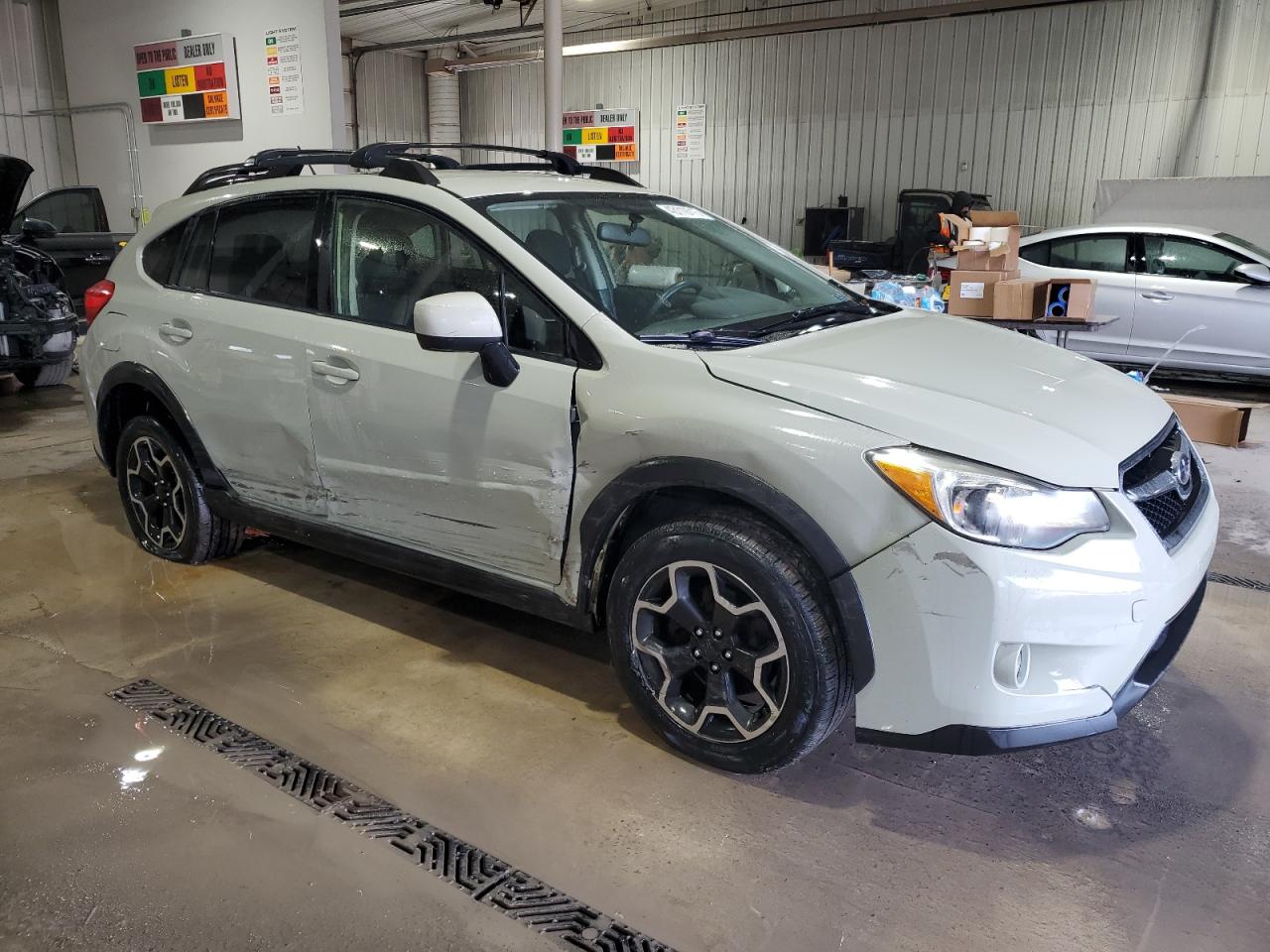 2013 Subaru XV - Image 4