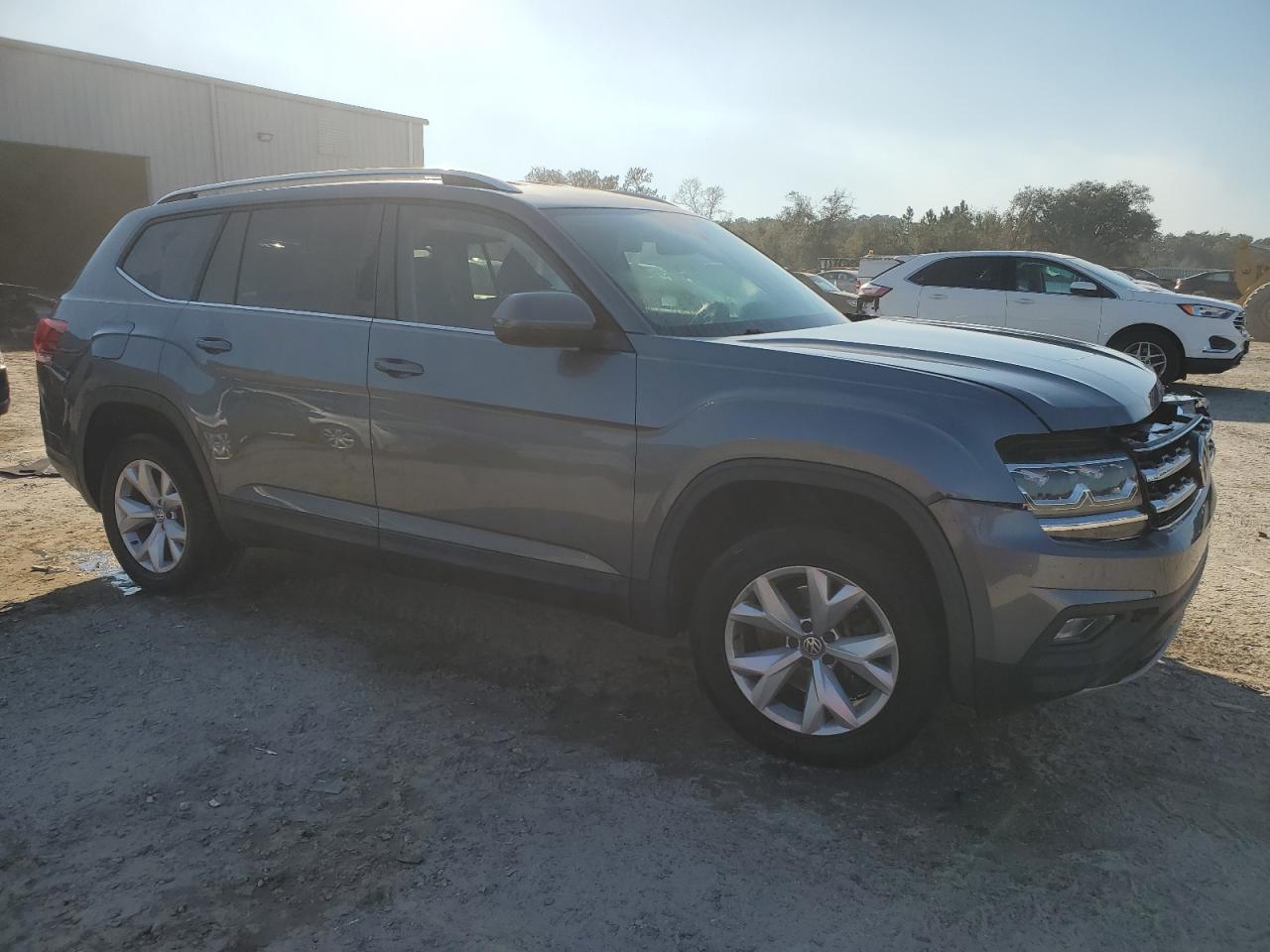 2019 Volkswagen Atlas - Image 4