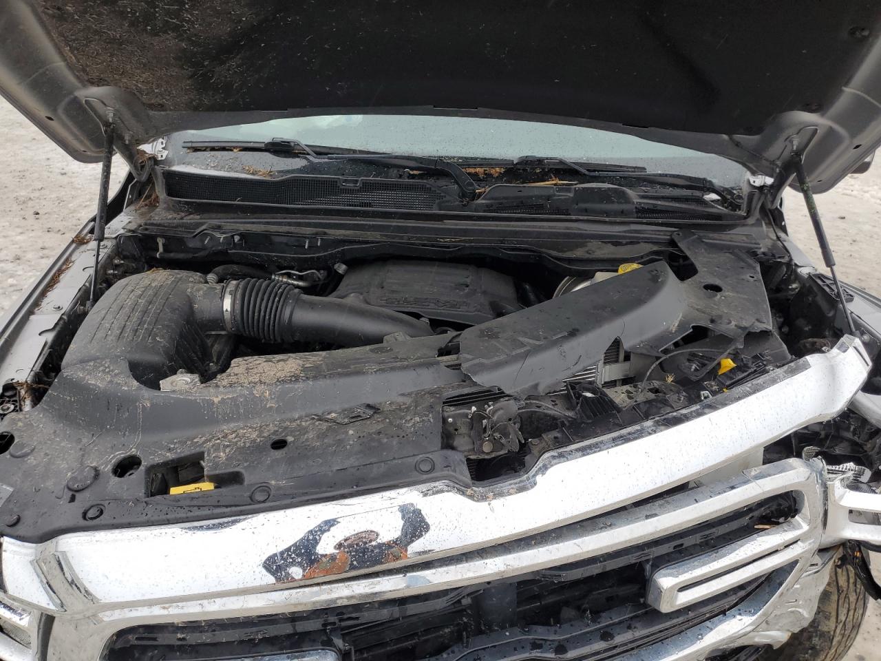 2020 RAM 1500 - Image 11