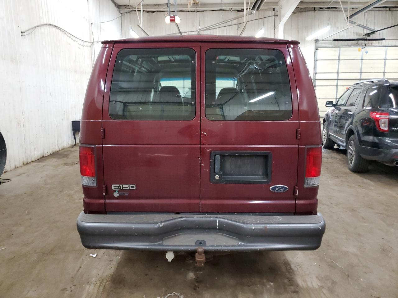 2003 Ford Econoline - Image 6