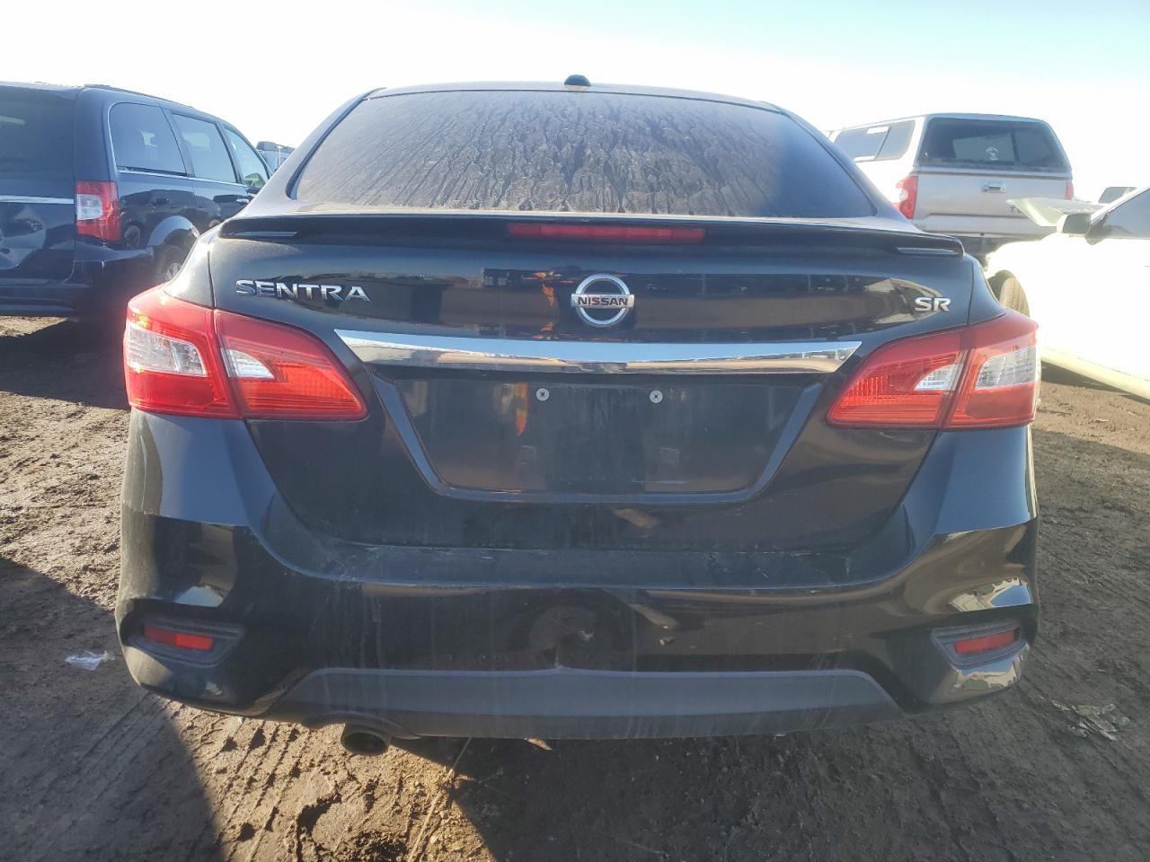 2016 Nissan Sentra - Image 6