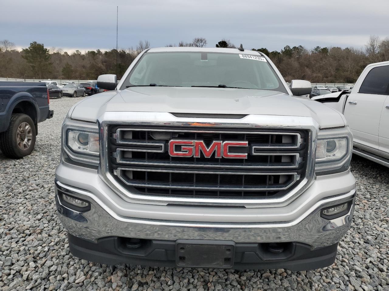 2016 GMC Sierra - Image 5