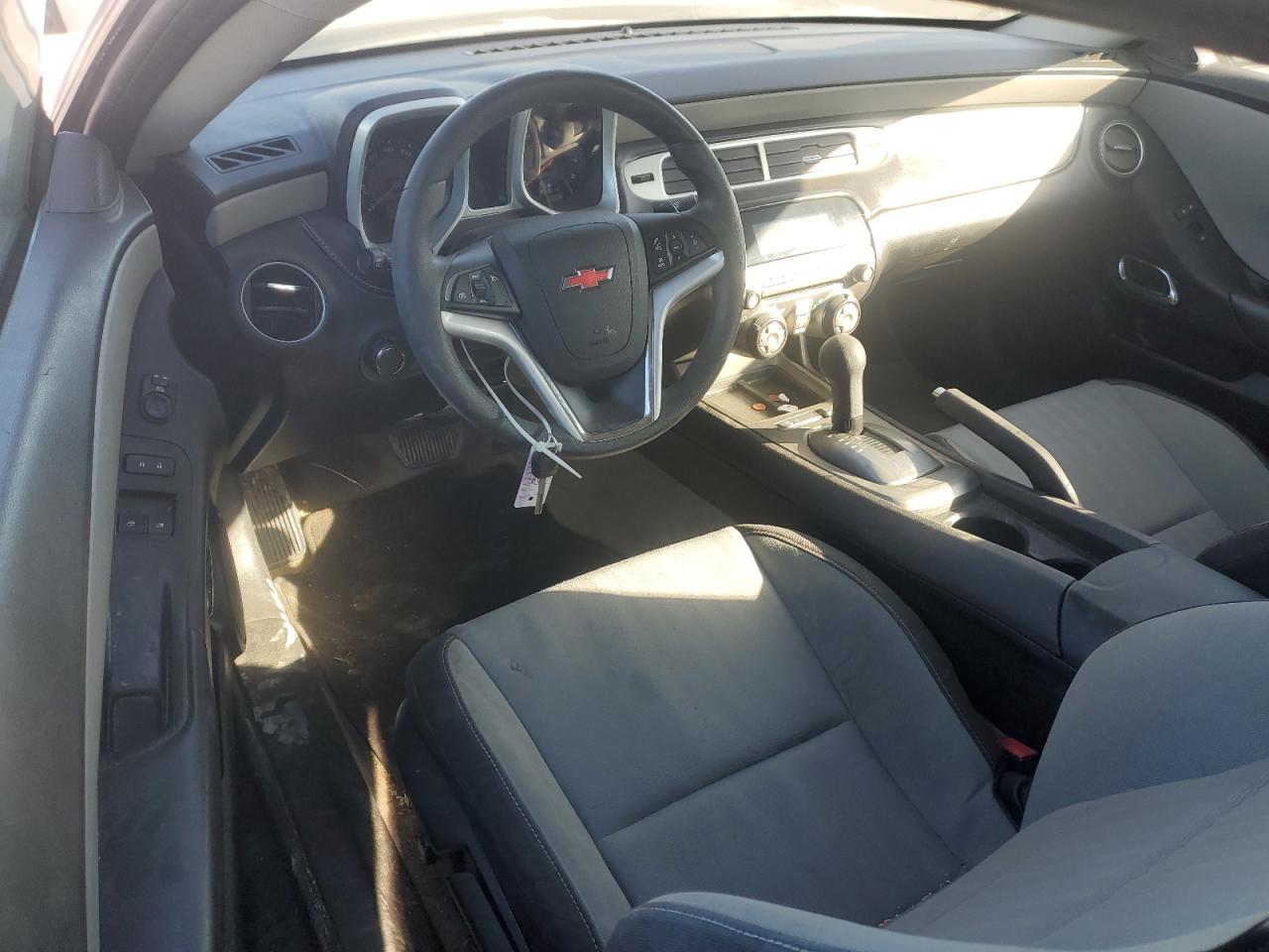 2015 Chevrolet Camaro - Image 8