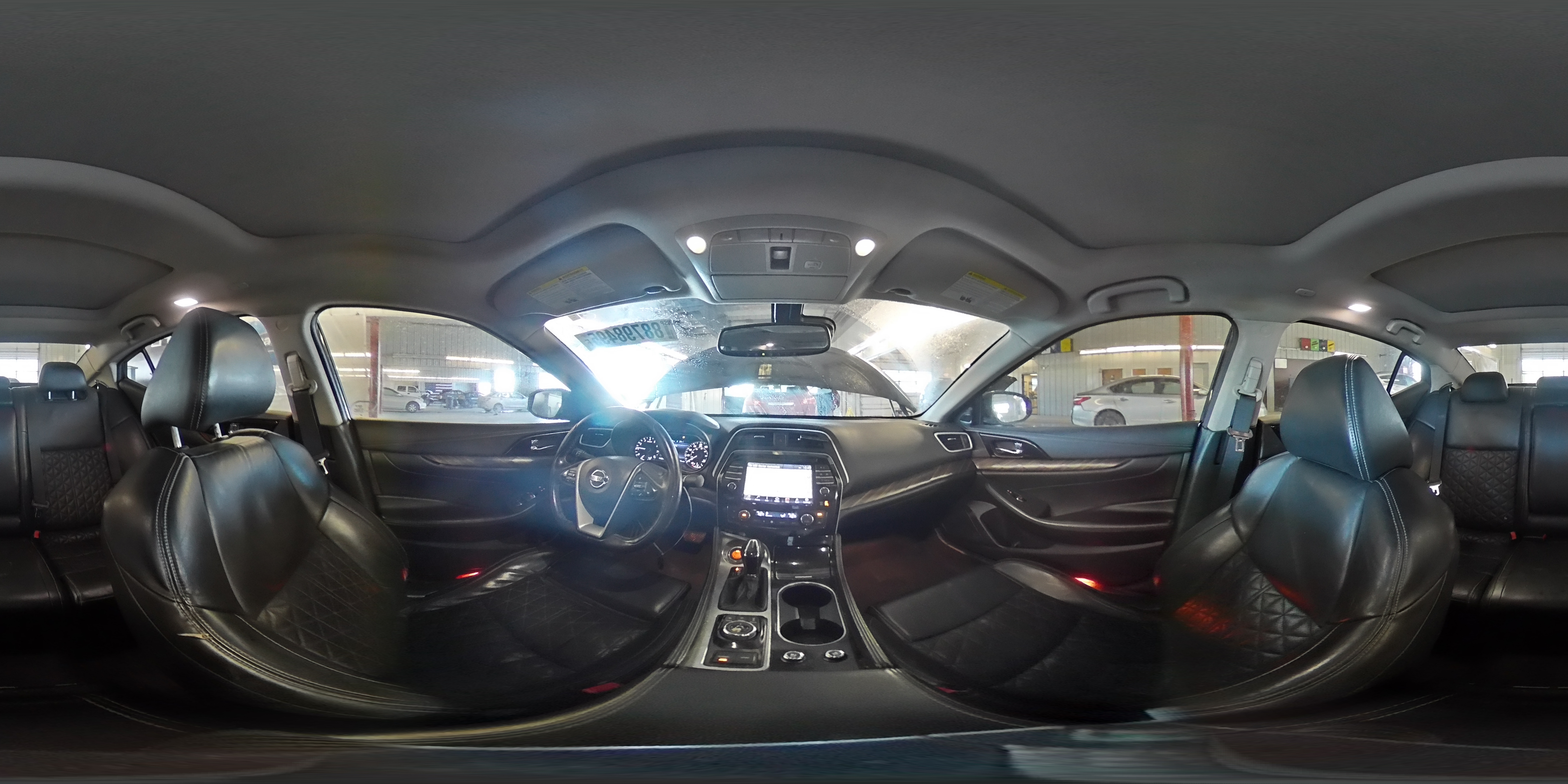 2016 Nissan Maxima - Image 13