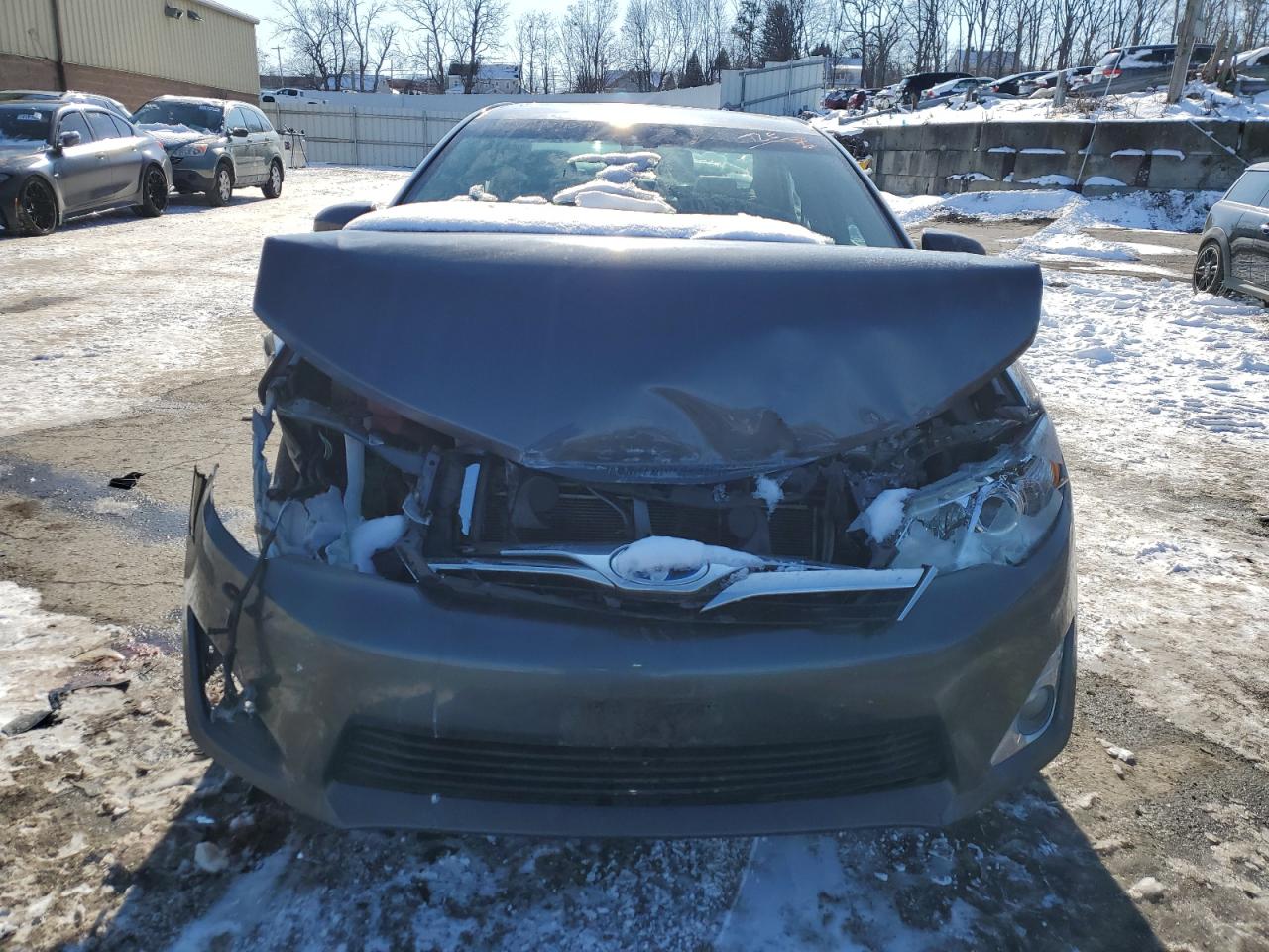 2012 Toyota Camry - Image 5