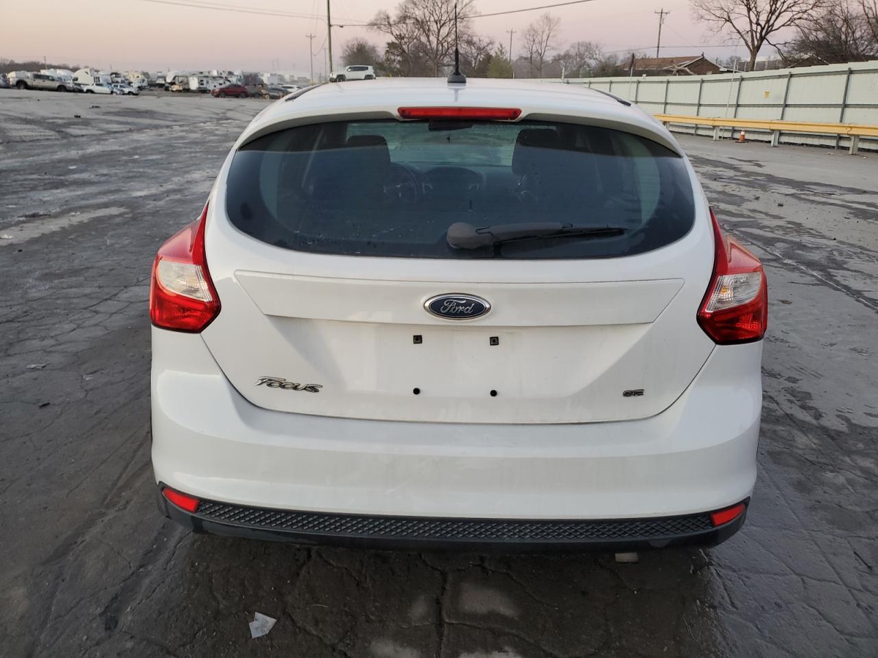 2012 Ford Focus - Image 6