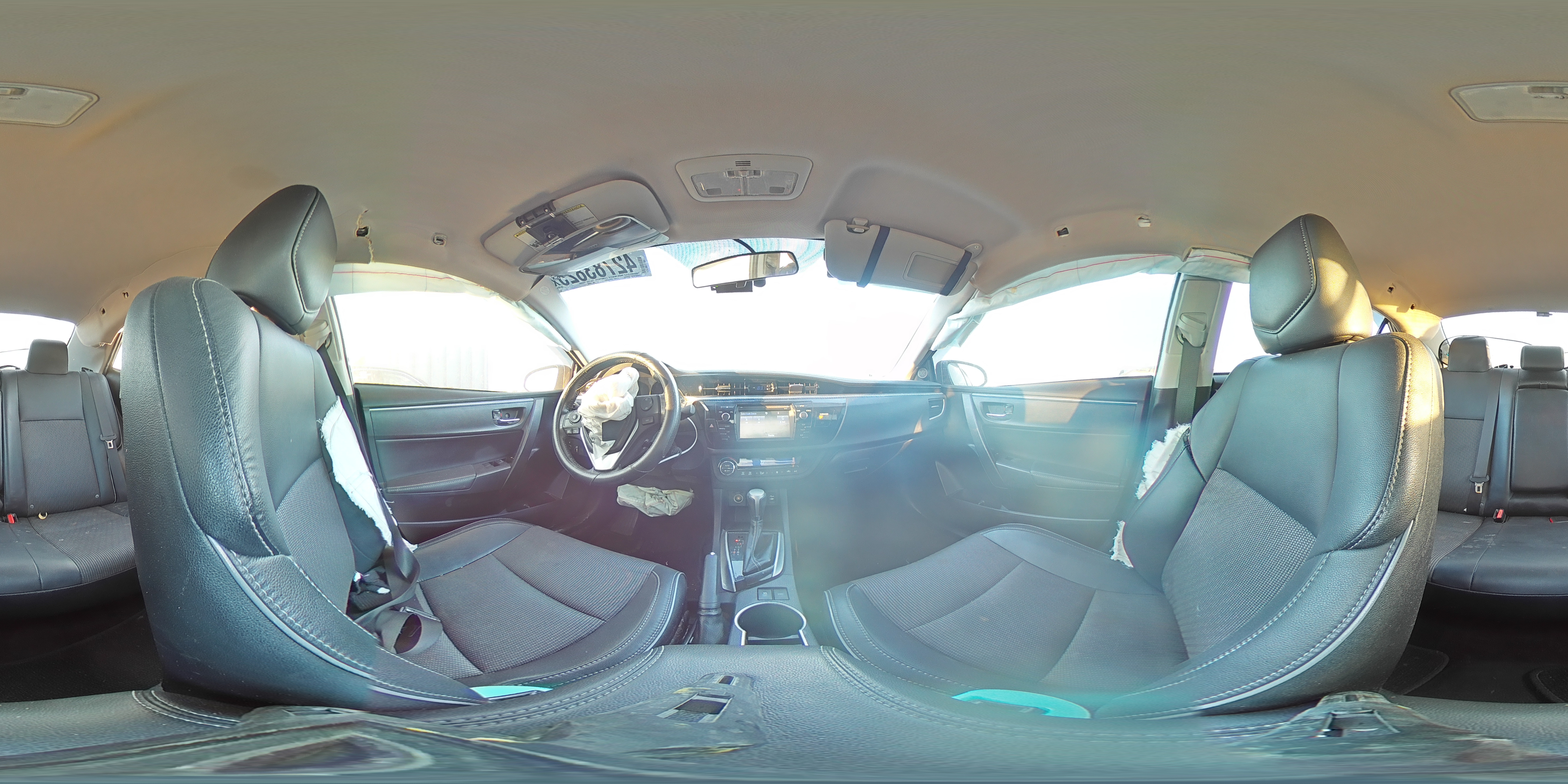 2015 Toyota Corolla - Image 13