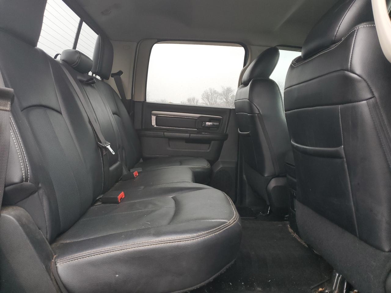 2018 RAM 1500 - Image 11