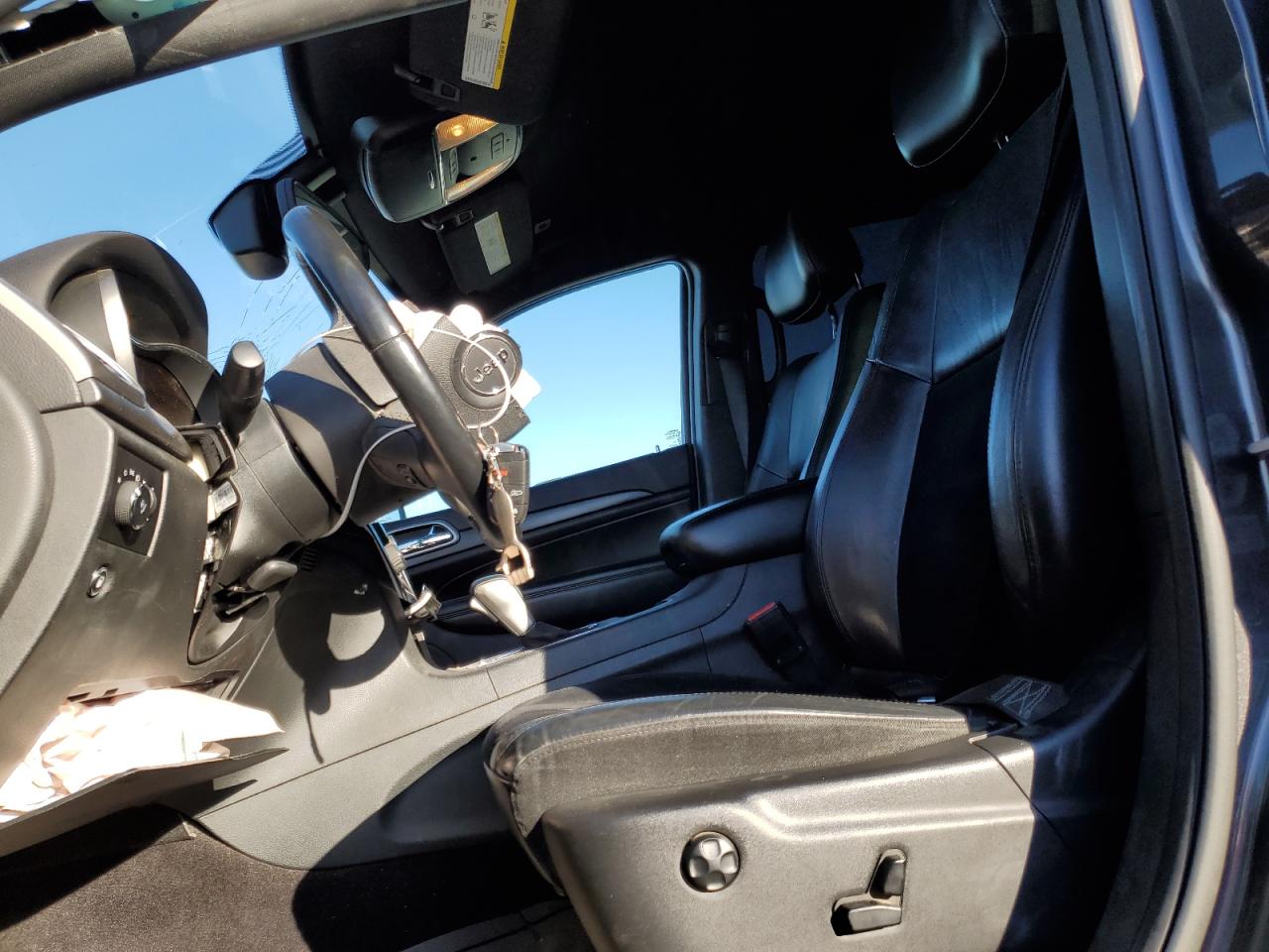 2018 Jeep Grand Cherokee - Image 7