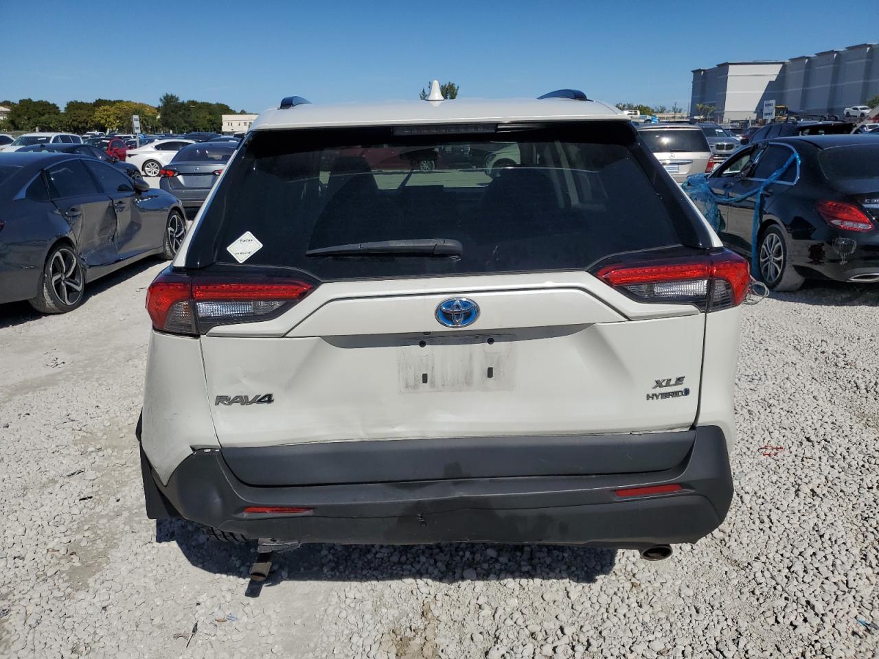 2022 Toyota RAV 4 - Image 6