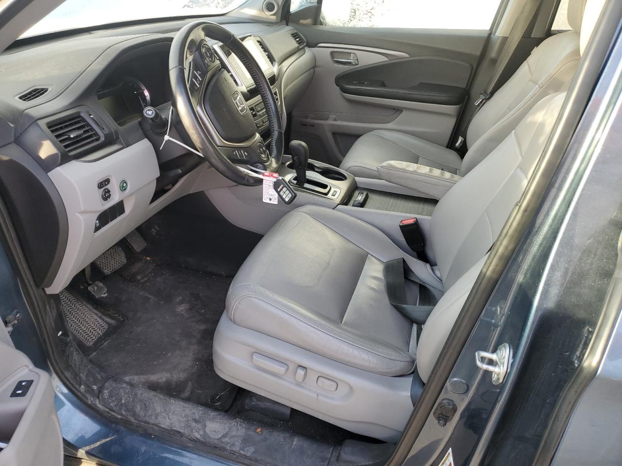2017 Honda Pilot - Image 7
