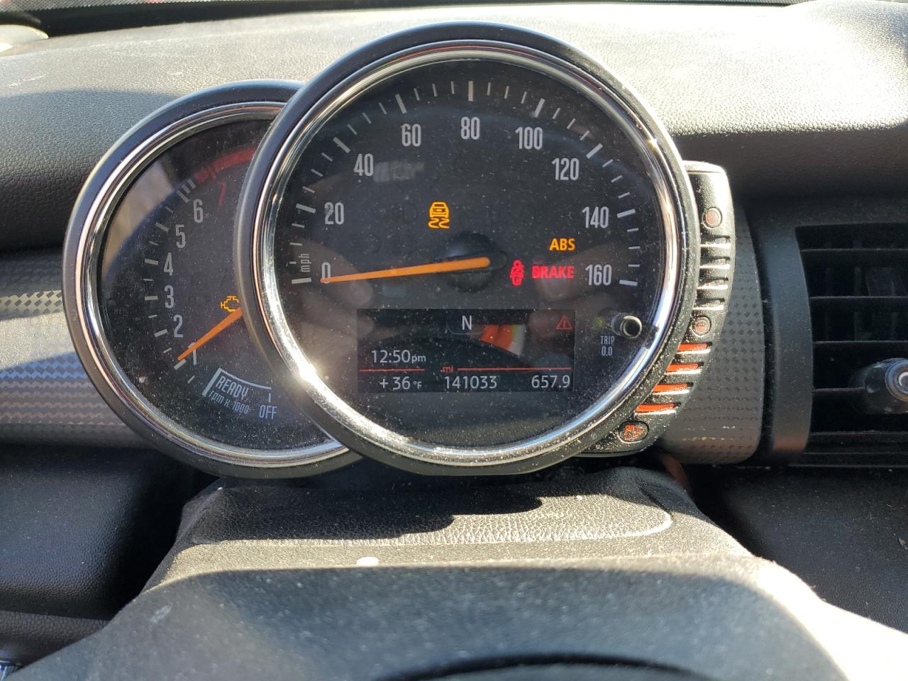 2015 MINI Cooper - Image 9