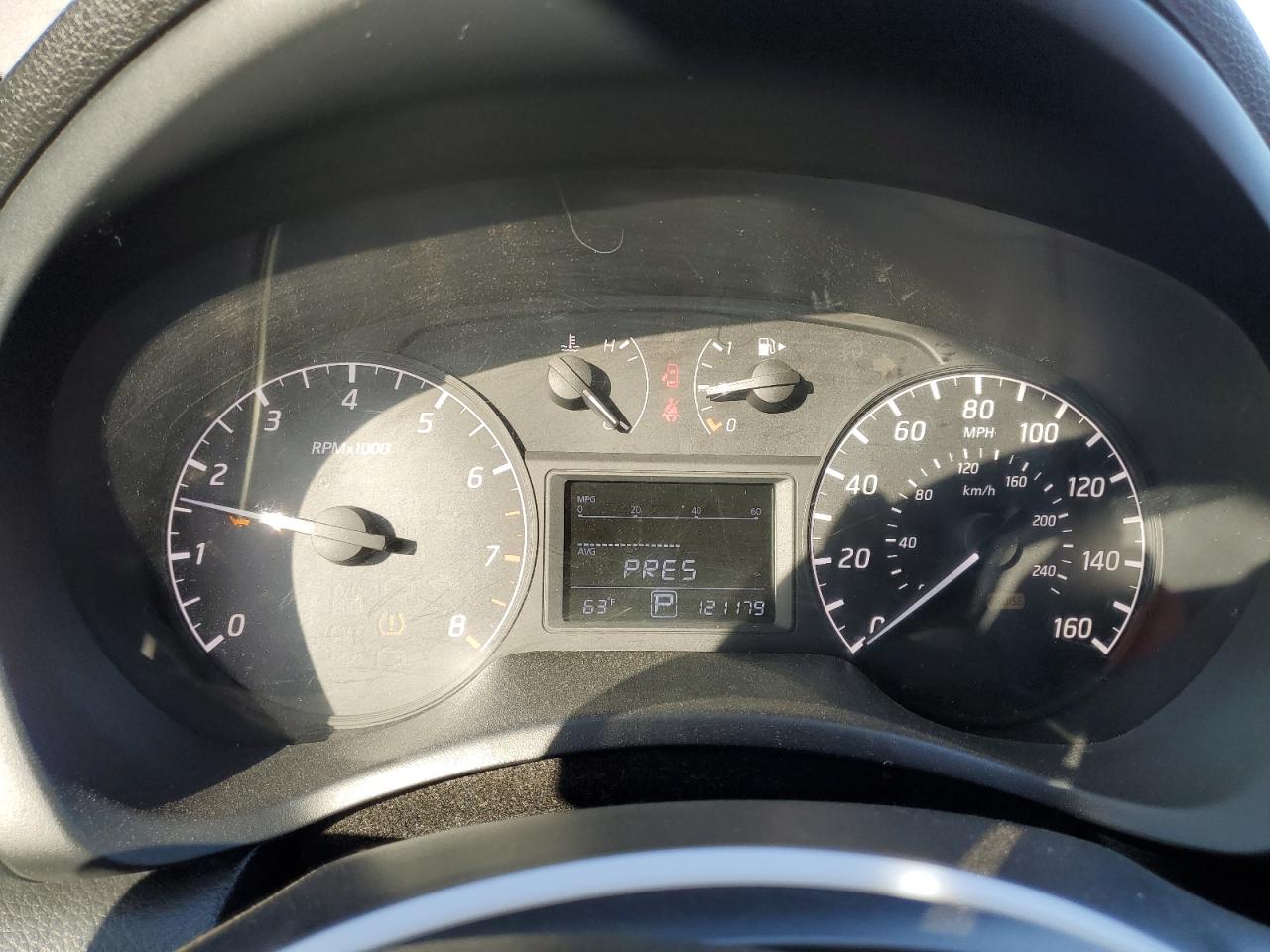 2014 Nissan Sentra - Image 9