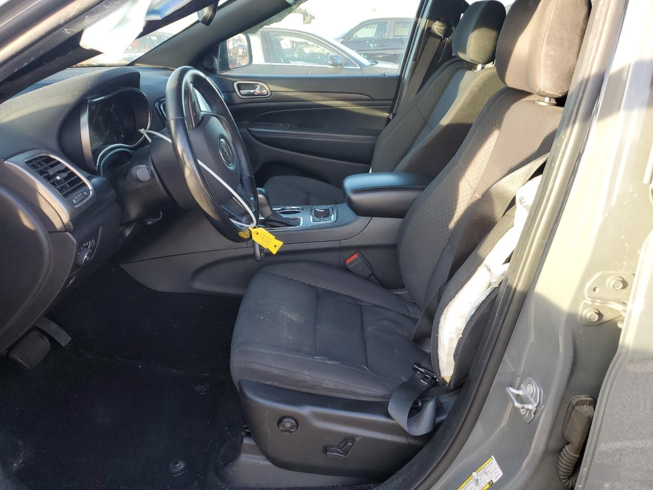 2019 Jeep Grand Cherokee - Image 7