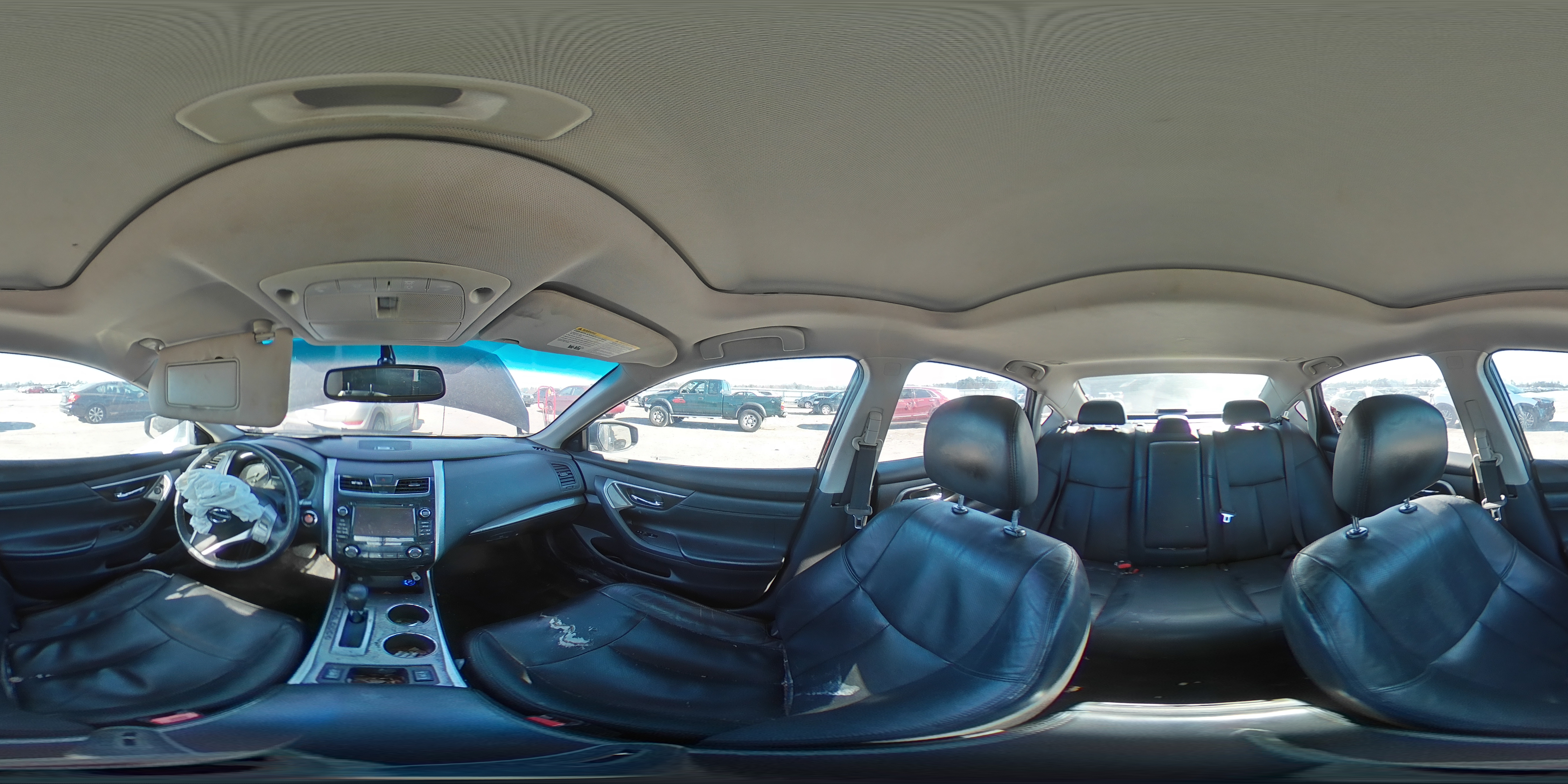 2015 Nissan Altima - Image 12