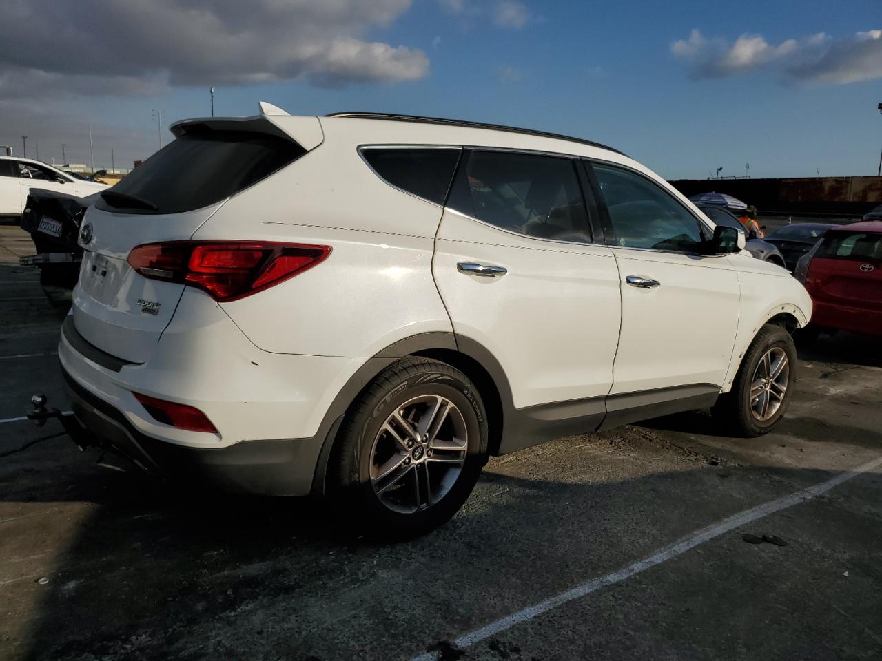 2017 Hyundai Santa Fe - Image 3