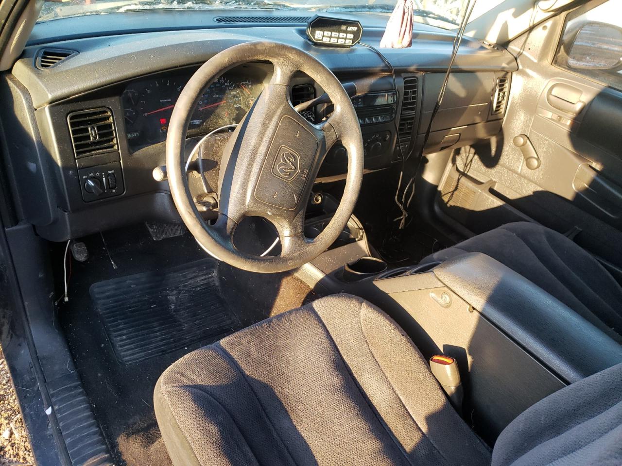2002 Dodge Dakota - Image 8