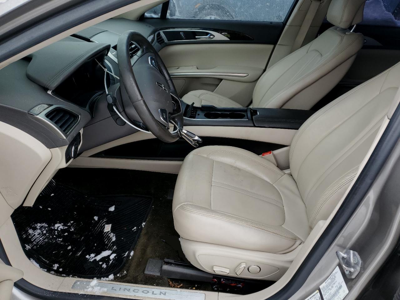 2016 Lincoln MKZ - Image 7