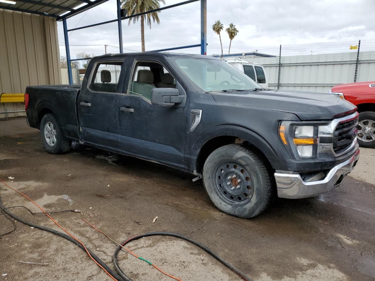 2023 Ford F-150 - Image 4