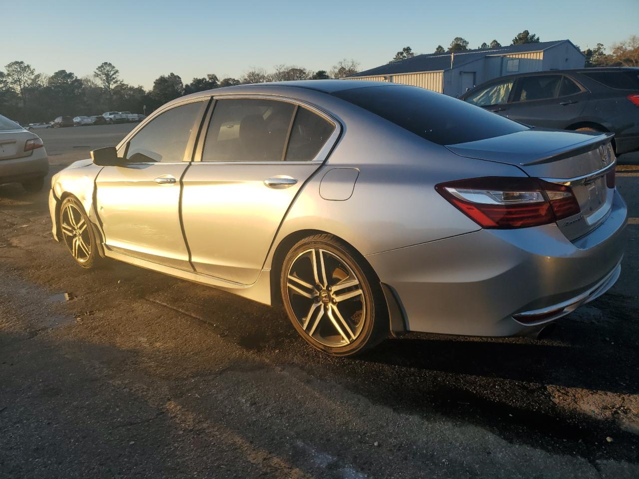 2016 Honda Accord - Image 2