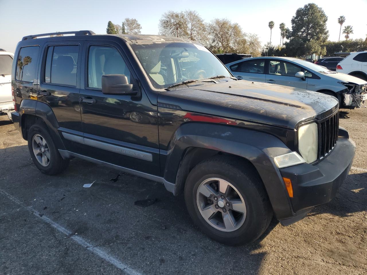 2008 Jeep Liberty (North America) - Image 4