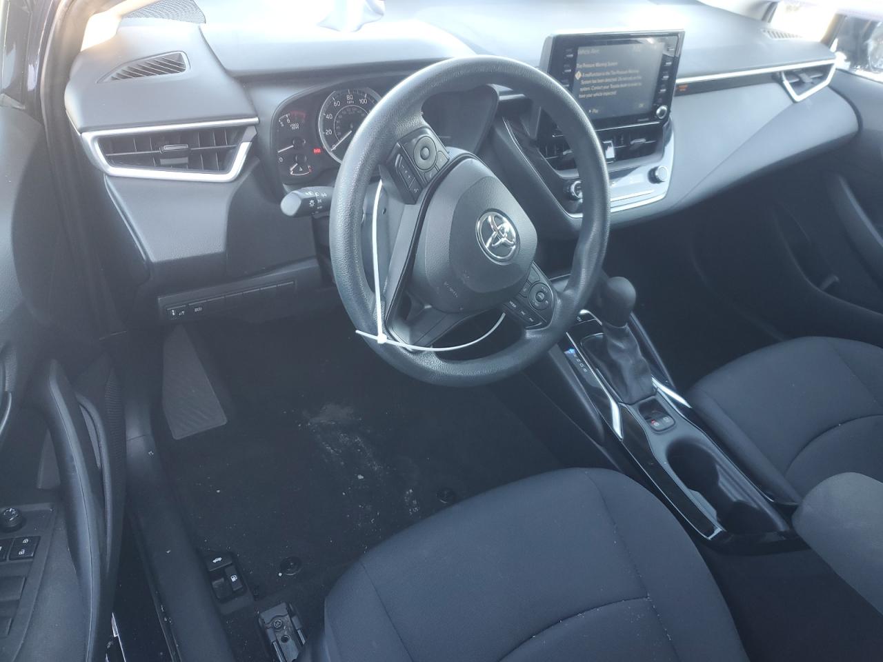 2022 Toyota Corolla - Image 8