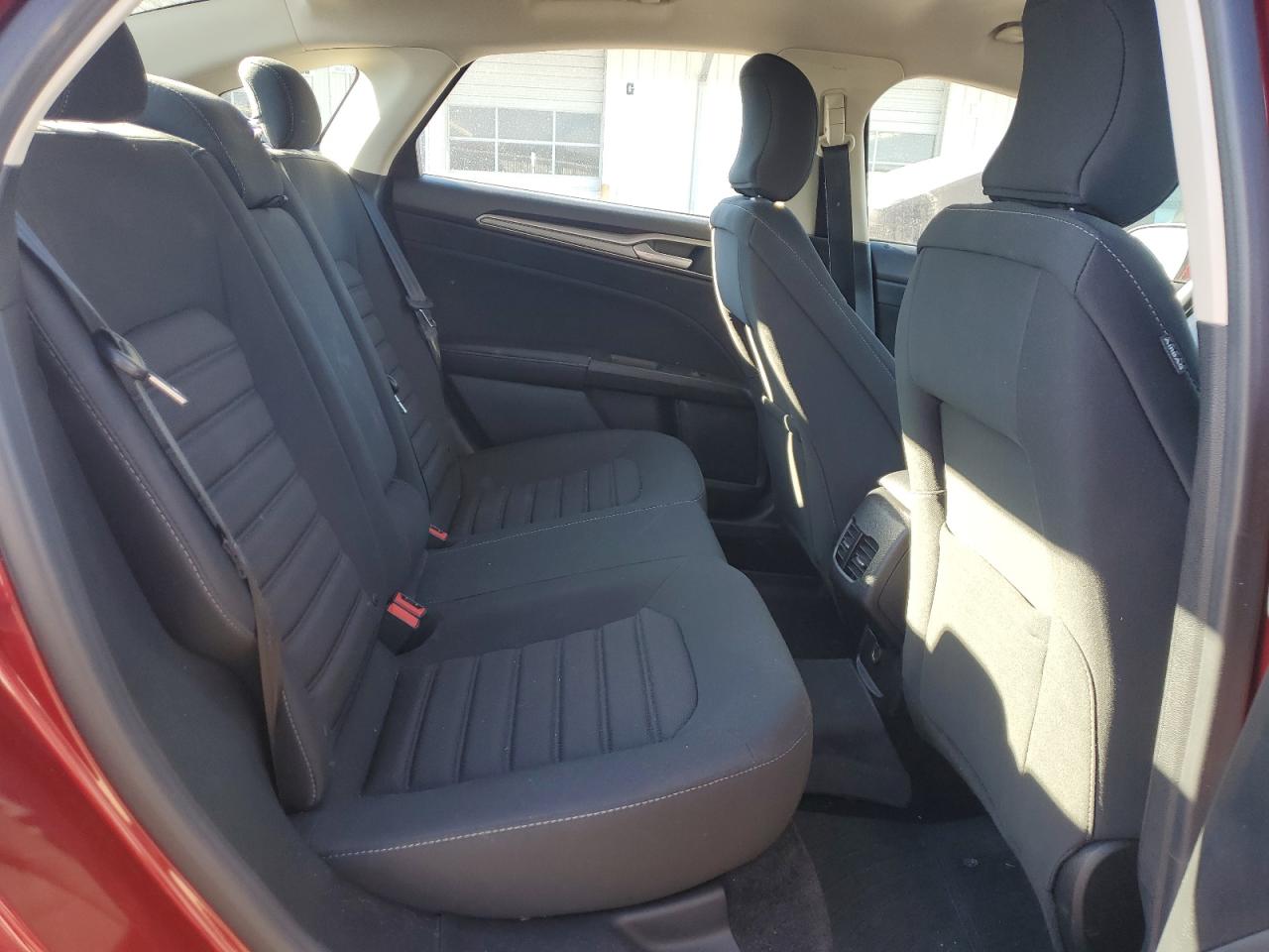 2018 Ford Fusion - Image 10