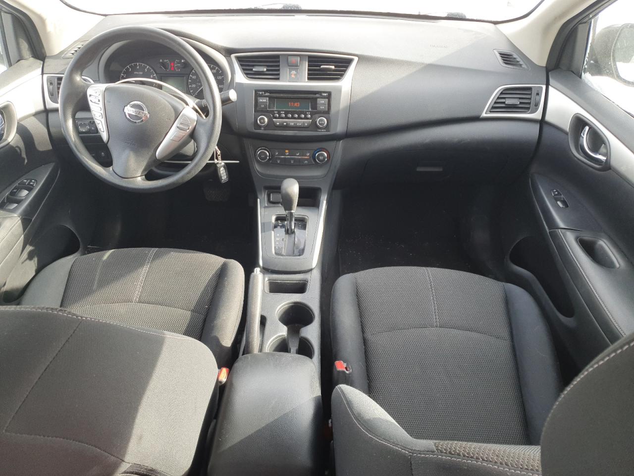 2016 Nissan Sentra - Image 8