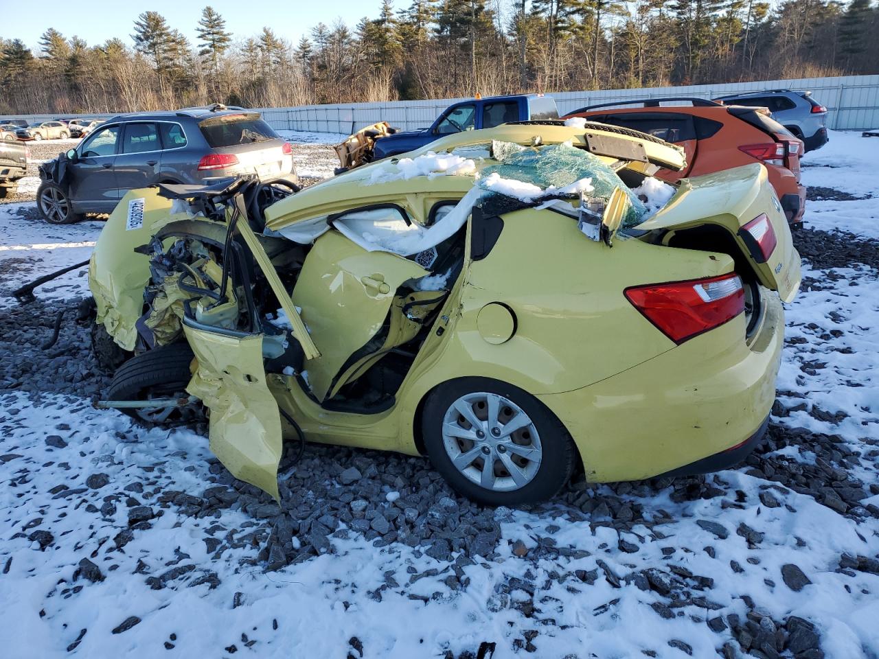 2016 Kia Rio - Image 2