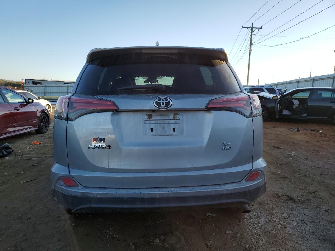 2017 Toyota RAV 4 - Image 6