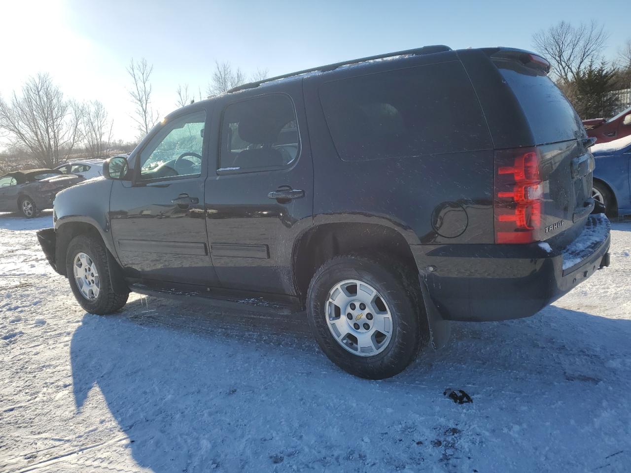 2014 Chevrolet Tahoe - Image 2