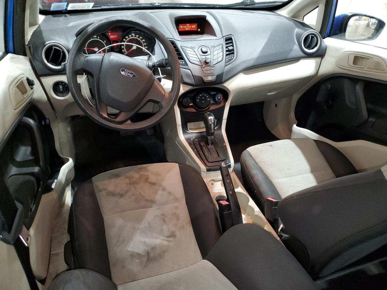 2011 Ford Fiesta - Image 8