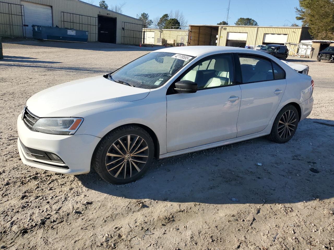 2016 Volkswagen Jetta - Image 1