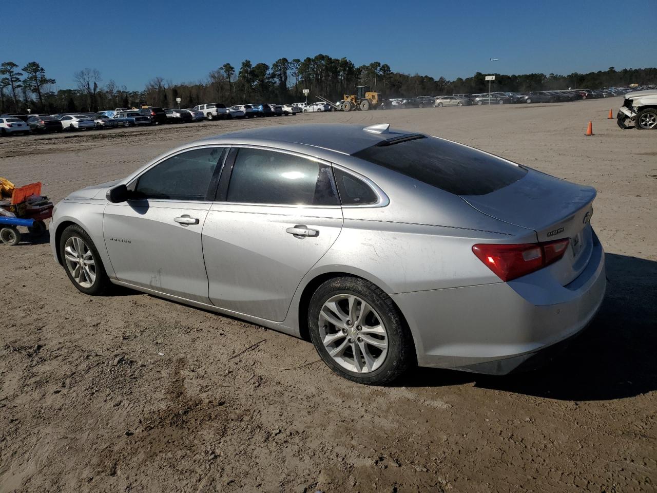 2016 Chevrolet Malibu - Image 2