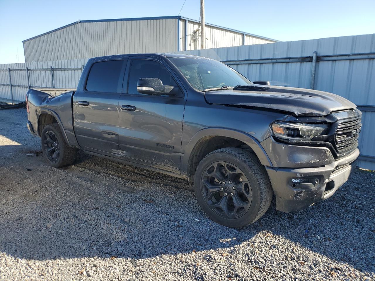2021 RAM 1500 - Image 4