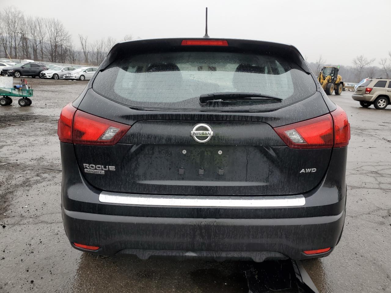 2017 Nissan Rogue - Image 6
