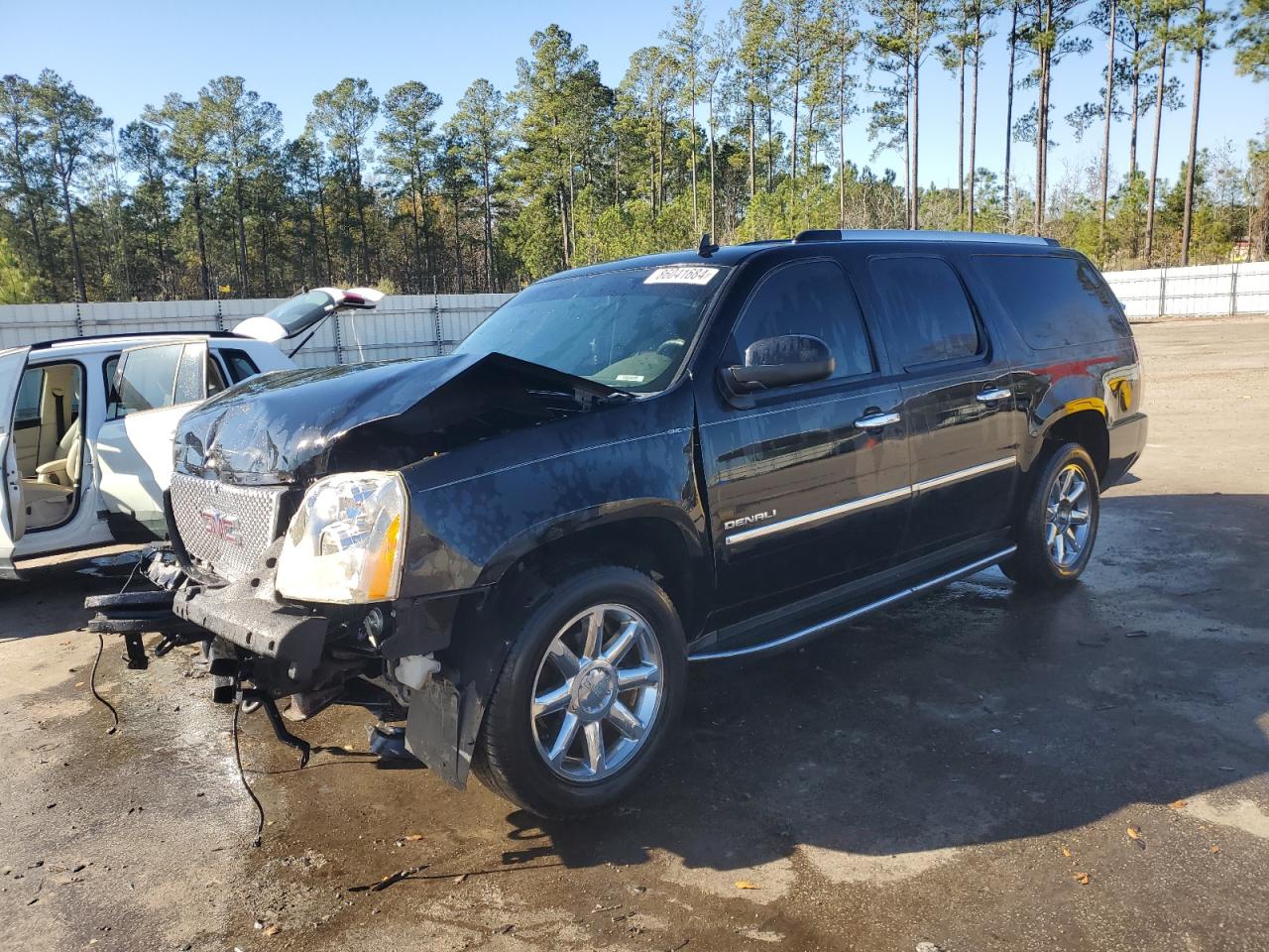 2011 GMC Yukon - Image 1