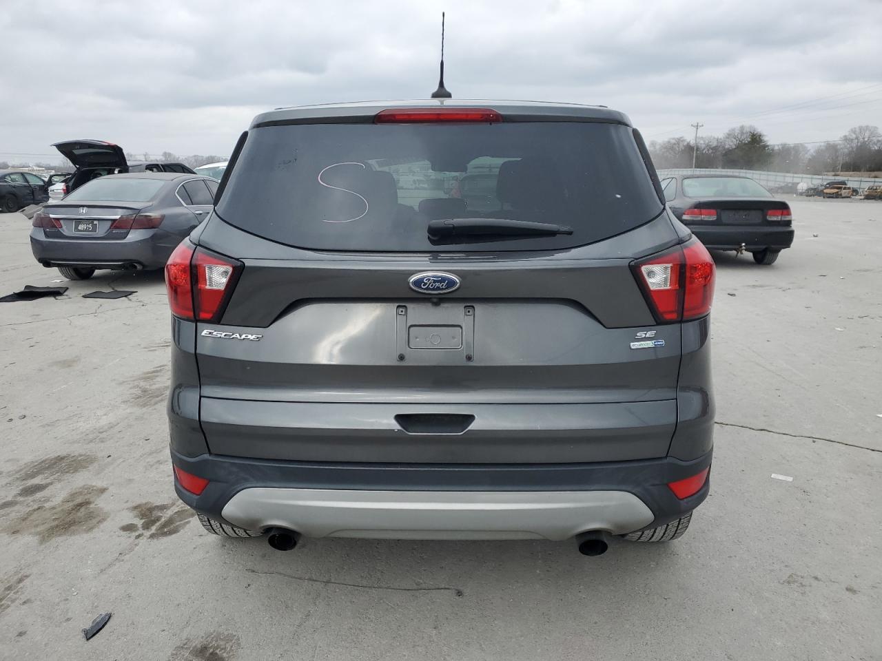 VIN 1FMCU9GD0KUC33916 2019 FORD ESCAPE no.6