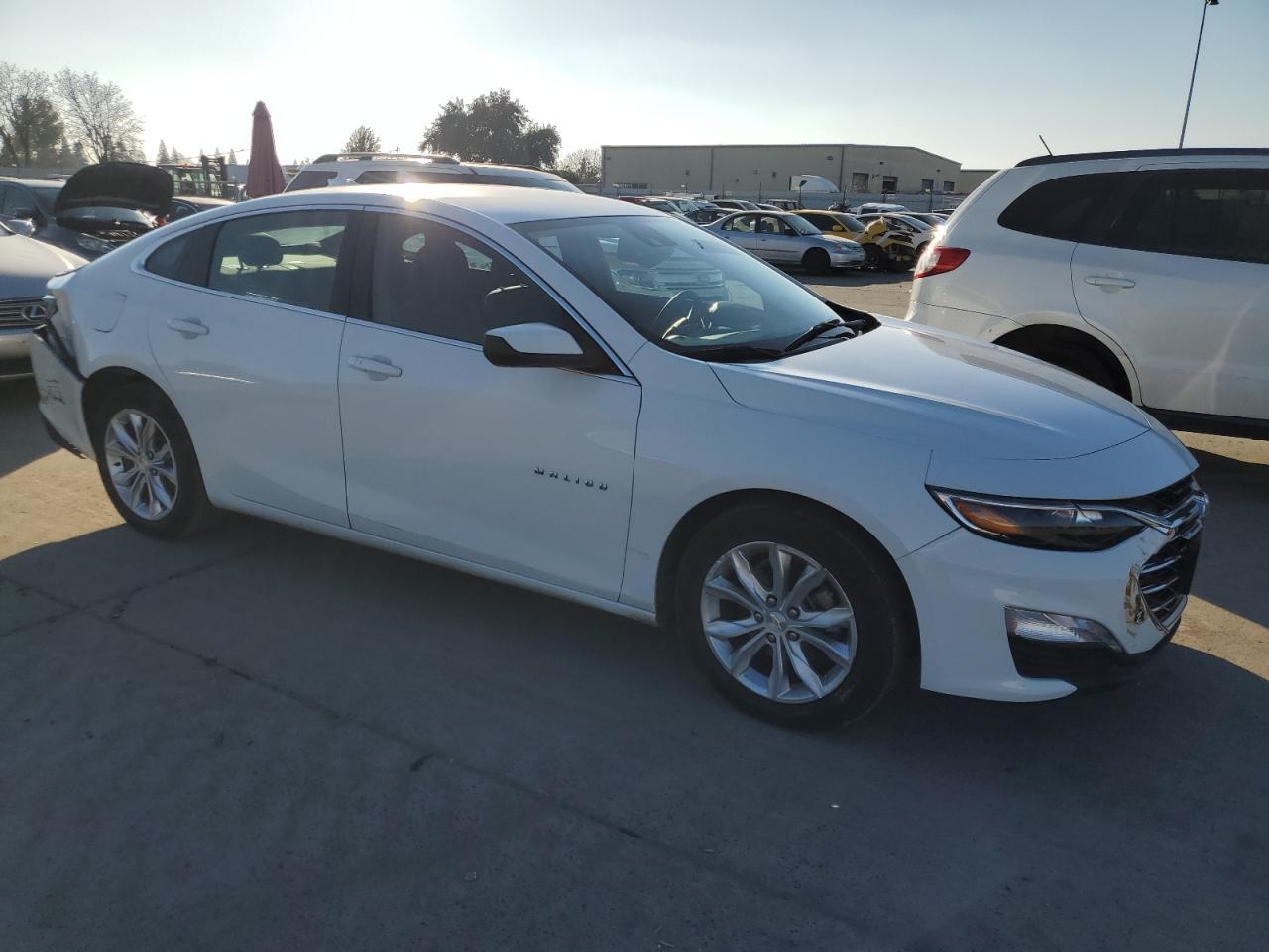 2023 Chevrolet Malibu - Image 4
