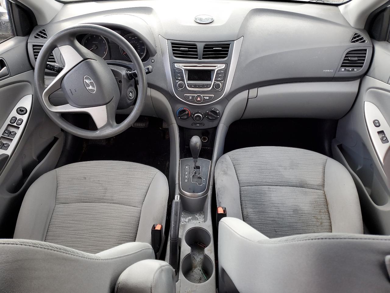 2015 Hyundai Accent - Image 8