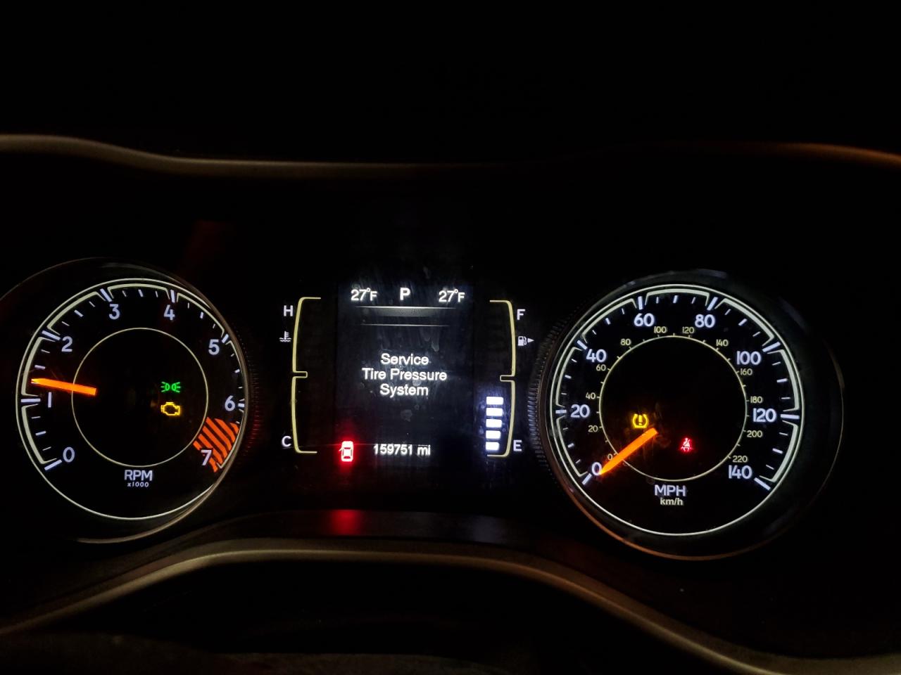 2014 Jeep Grand Cherokee - Image 9