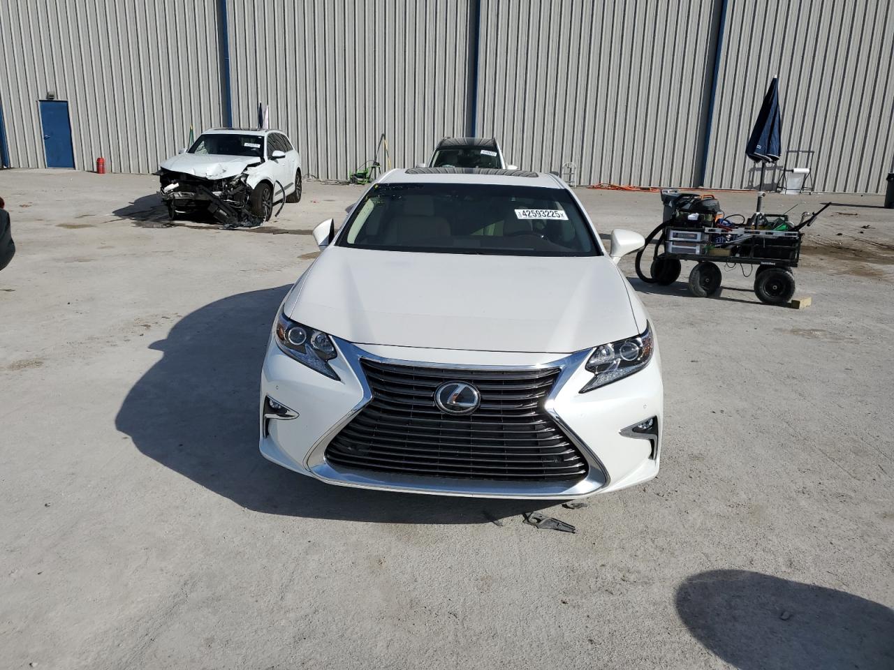 2018 Lexus ES - Image 5