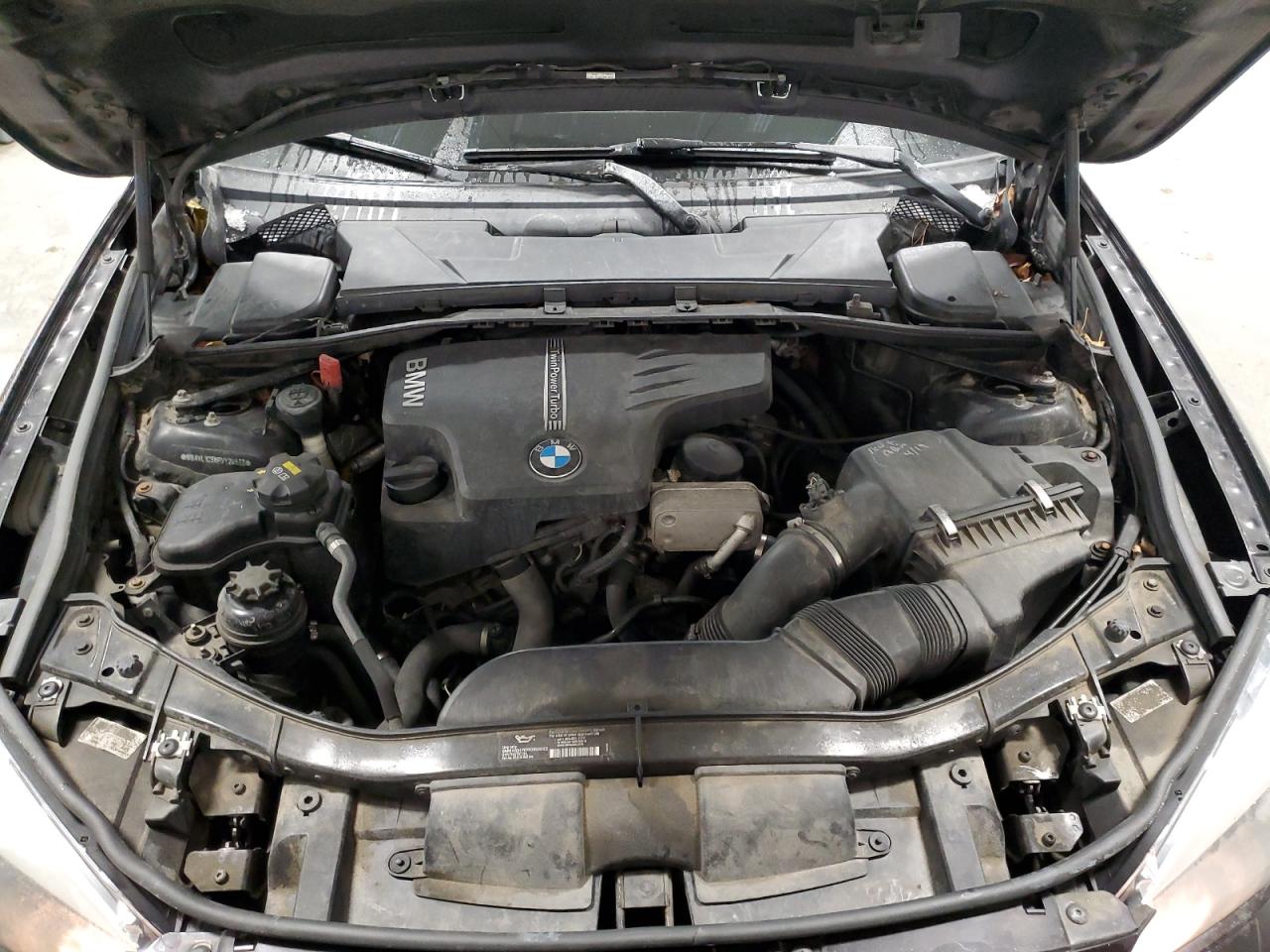 2015 BMW X1 - Image 12