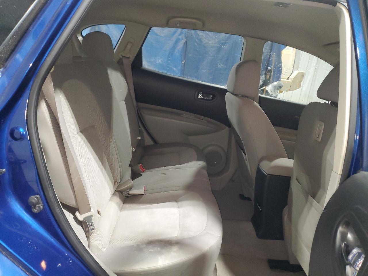 2011 Nissan Rogue - Image 11