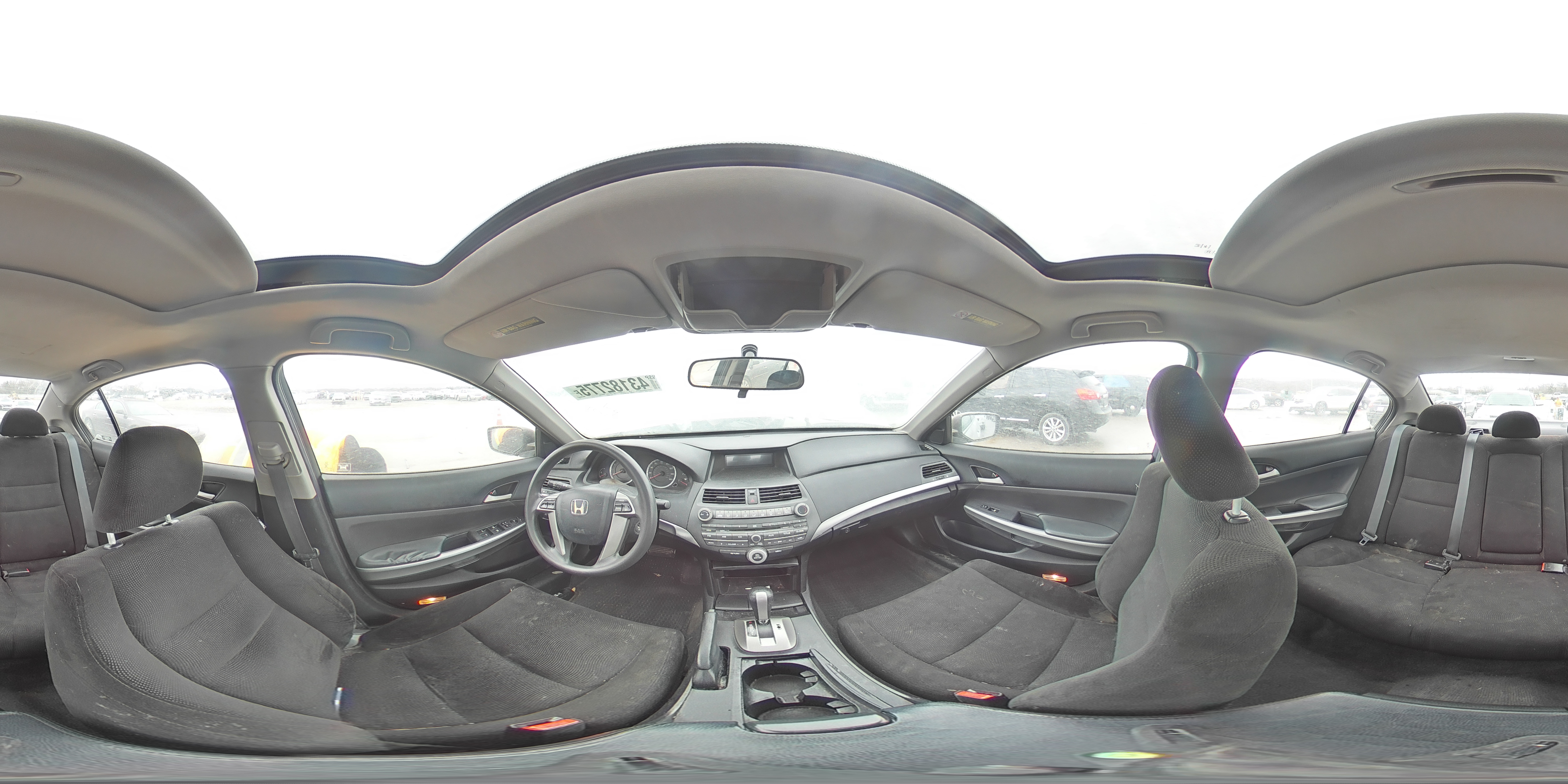 2010 Honda Accord - Image 13