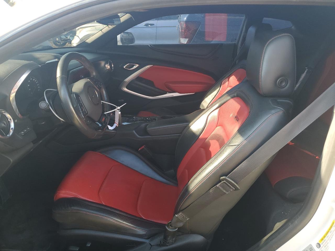 2018 Chevrolet Camaro - Image 7