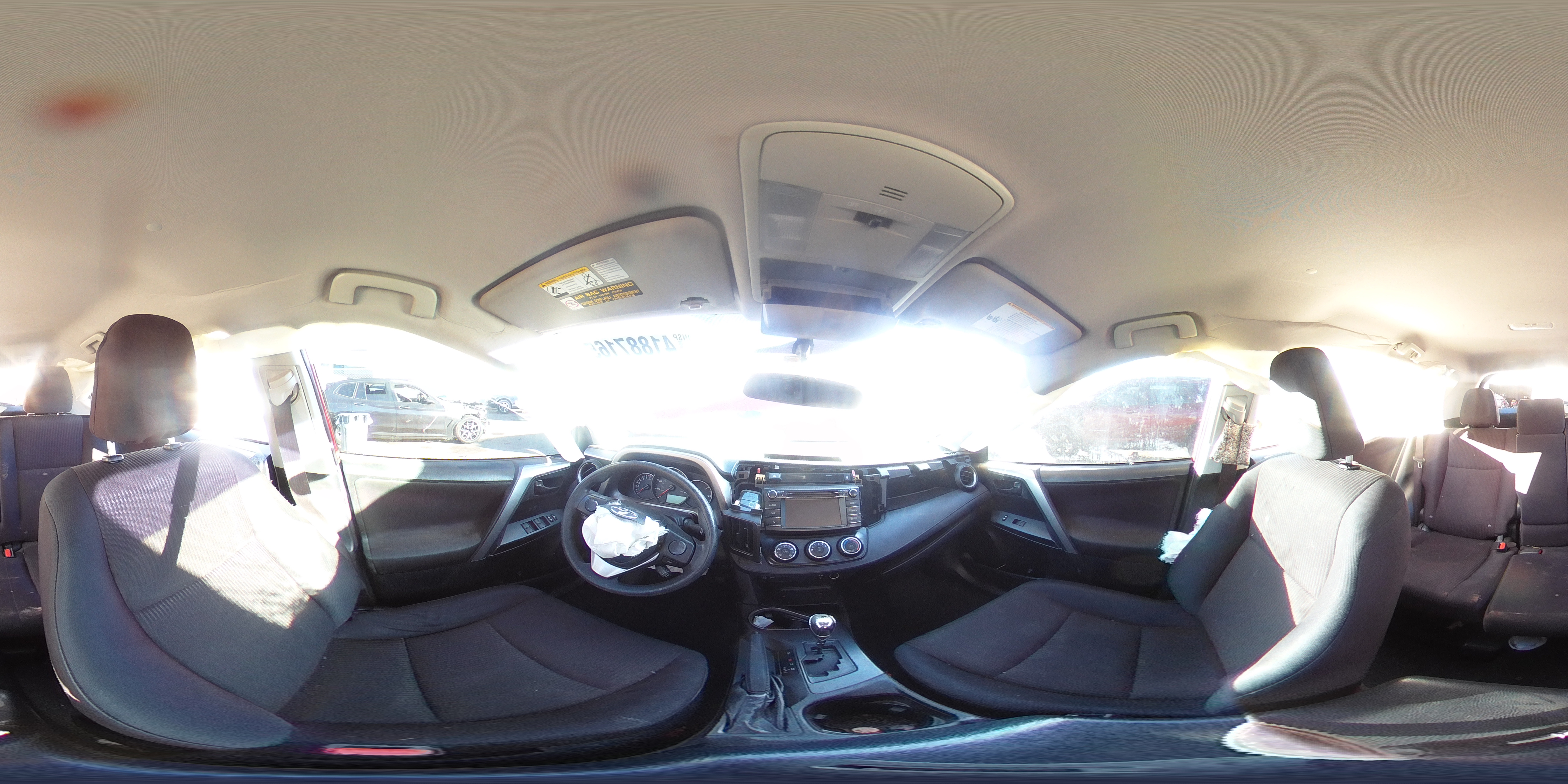 2016 Toyota RAV 4 - Image 14
